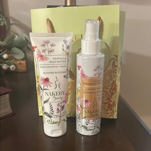 Blushing Blossoms Body Butter and Fragrance Mist Set - White